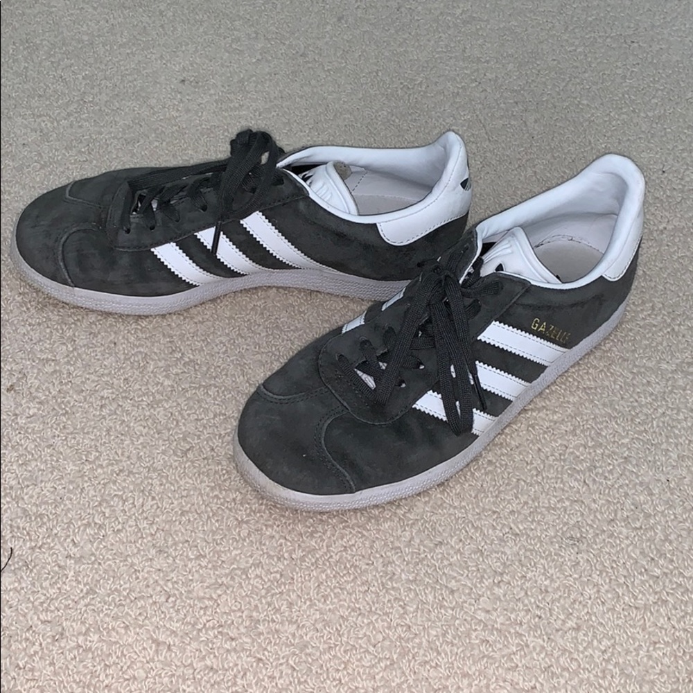 ADIDAS GAZELLE grey (WOMENS 7)
